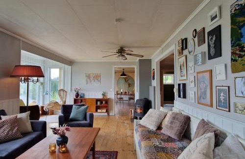 Lyngseidet Apartment | Main floor in the Lyngen Alps, whole house rentable