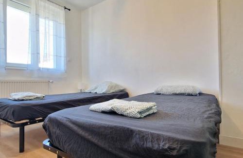 Aurillac House | Maison à Aurillac - 3 chambres - Arrivée autonome