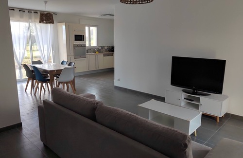 Villiers-sur-Tholon House | Maison à la Campagne