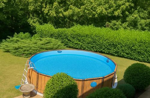 Saint-Genis-Laval Villa | Maison Évasion - Piscine, Jardin & Barbecue