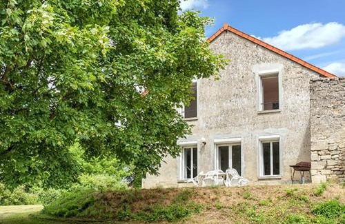Monthenault House | Maison accueillante à Monthenault avec jardin privé