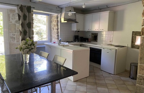 Lamastre Cottage | Maison Ardéchoise de Charme au Calme Avec vue