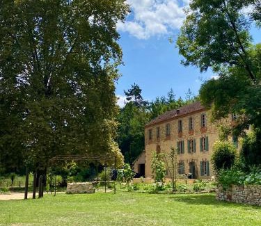 Sauveterre-la-Lemance House | Maison as Cambous