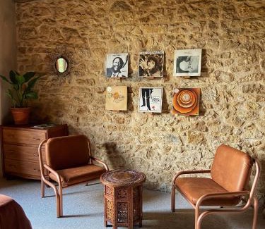 Sauveterre-la-Lemance Bed & Breakfast | Maison as Cambous