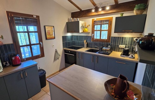 Aubenas House | Maison Atypique
