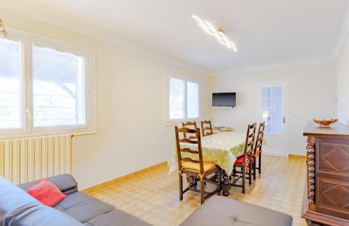 Saint-Andre-de-Double House | Maison au calme et piscine privée