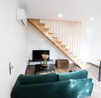 Brive-la-Gaillarde Apartment | Maison au calme, proche gare & centre-ville