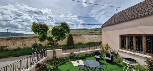 Vosne-Romanee Villa | Maison au pied des Vignes
