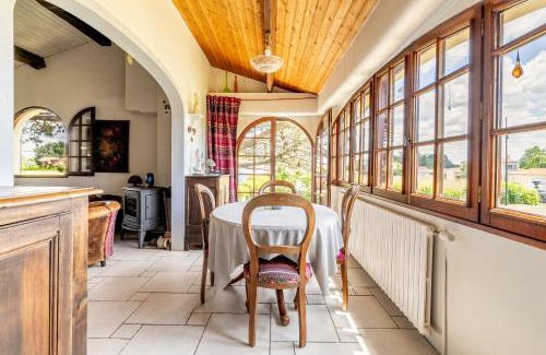 Ste Marie sur Mer House | Maison avec jardin proche mer