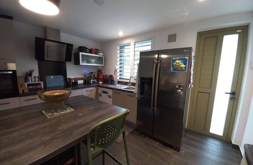 Saint-Pierre De La Reunion Villa | Maison Avec Piscine et vue mer à 5 Minutes des Plages et du Centre-ville