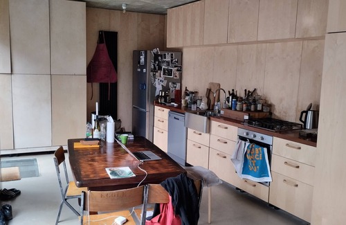 Montreuil House | Maison Baignée de Lumière à Quelques Minutes de Paris