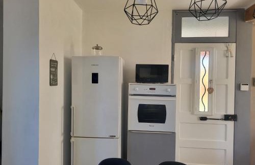 Aubignan House | Maison BRIALI avec Jacuzzi espace détente