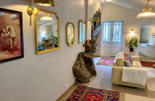 Lastours Apartment | Maison CABARET Luxury 4 Star Air Conditioned 100m to 4 Cathar Châteaux Lastours private Terrasse with views!