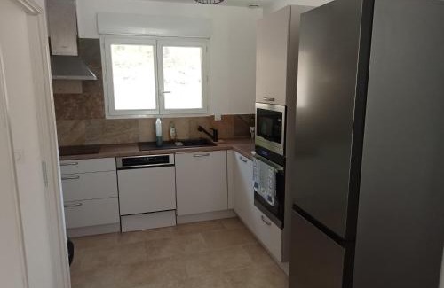 La Bastide-Puylaurent Bed & Breakfast | Maison calme