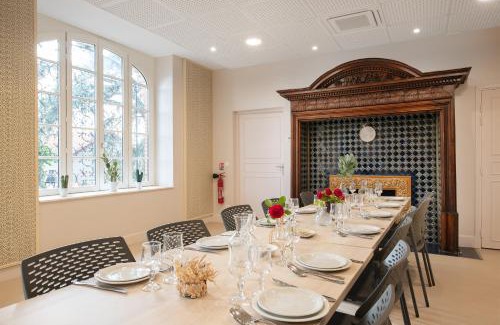 Carmaux House | -Maison Calmels-PMR-7 Chambres et 7 SDB - proche Albi