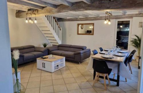 Juillac-le-Coq House | Maison charentaise