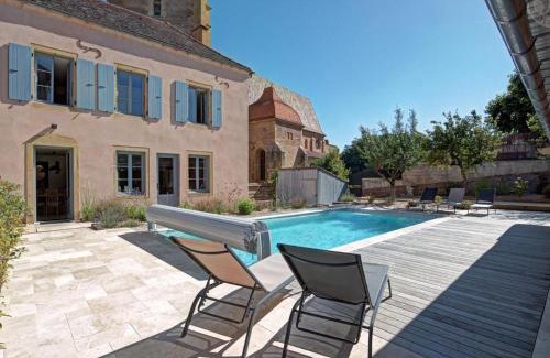La Benissons-Dieu House | Maison charmante avec piscine privée chauffée et jardin clos, wifi inclus - FR-1-496-339