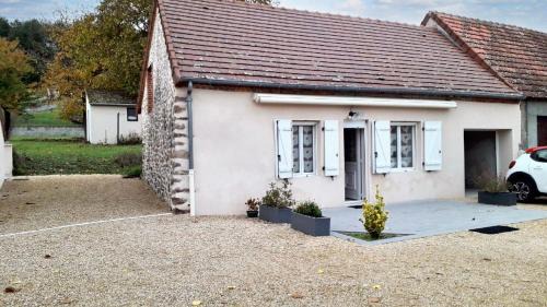 Saint-Victor House | Maison charmante à Estivareilles + Piscine