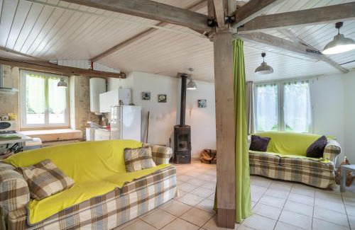 La Bretonniere-la-Claye House | Maison charmante à La Bretonnière-la-Claye avec jardin clos