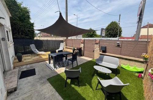 Saint-Andre-les-Vergers House | Maison confortable à Saint-André-les-Vergers 40 m², jardin