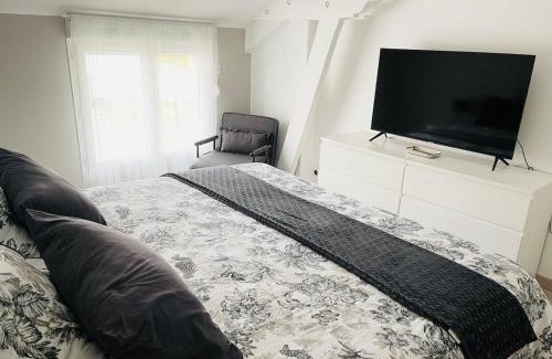 Val-de-Vesle House | Maison cosy avec jardin & piscine chauffée