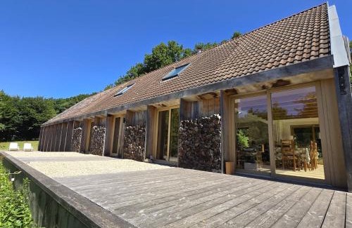 Les Genettes Villa | Maison d'architecte, calme et nature réunis