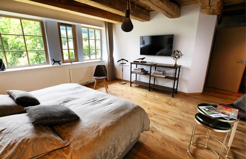 Salins-les-Bains Bed & Breakfast | Maison d'hôtes & Spa La Scierie