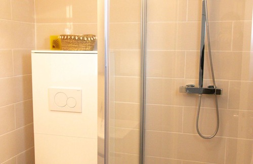 Fiennes Bed & Breakfast | Maison D'hôte La Ferme Du Grand Air - Twin Room with Private Bathroom