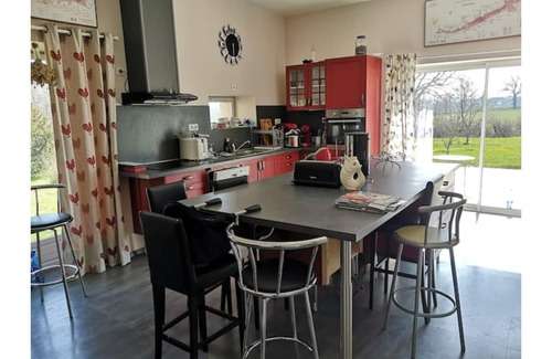 Tavernay House | Maison Dans la Campagne Morvandelle