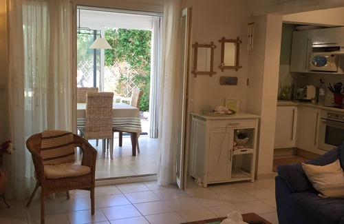 Calvi Apartment | Maison dans résidence privée, calme, arborée, centre ville, séjour sans voiture