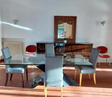 Angerville House | Maison de 3 chambres avec vue sur la ville jardin clos et wifi a Angerville