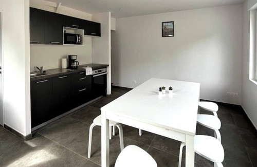 Enquin-sur-Baillons House | Maison de Campagne