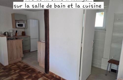 Saint-Bonnet-Troncais House | Maison de campagne