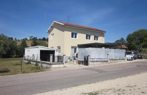 They-sous-Montfort House | Maison de Campagne classée 3* Gites de France avec SPANAGE extérieure