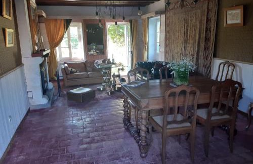 Saint-Maur House | Maison de famille XVIIIème avec jardin privatif en pleine nature, proche Châteauroux - FR-1-591-207
