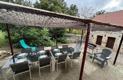 Haut-Bocage House | Maison de ferme restaurée avec mini ferme, terrasse et grand jardin près de la Vallée du Cher - FR-1-489-270