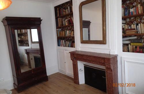 La Chapelle-sur-Furieuse House | Maison de caractere