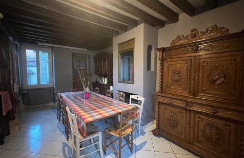Liancourt-Saint-Pierre House | Maison de Village 5 chambres