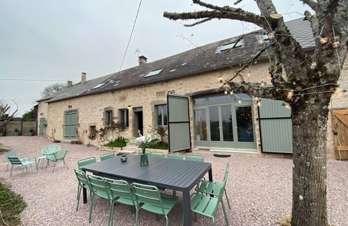 Vaux House | Maison de Campagne Avec SPA en Pleine Nature, Idéale Pour les Familles!