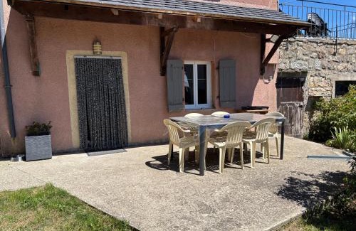 Peyre-en-Aubrac House | Maison de campagne