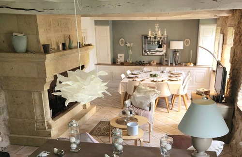 Vic-Fezensac Cottage | Maison de Maître 10min de Vic. Piscine Privée, Billard, Trampoline, Jeux Enfants