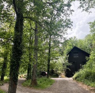 Le Vaudoue House | Maison de Reve avec Sauna en Pleine Foret