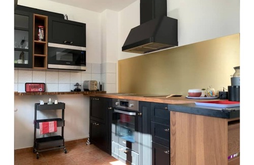 Neuilly-sur-Marne House | Maison DE Vacance