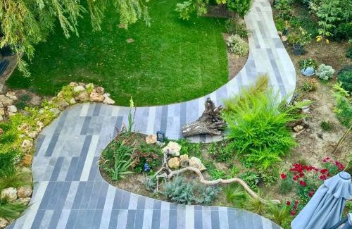 Bagneux House | Maison de Verdure proche de Paris