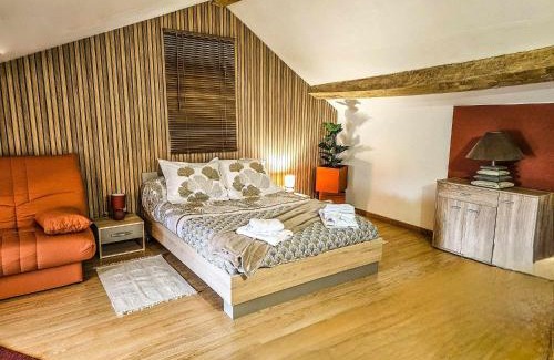 Nevers Apartment | maison de ville avec jardin privatif