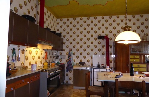 Arcugnano House | Maison Des Couleurs