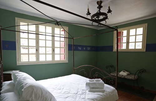 Premian Bed & Breakfast | Maison des Rêves-as seen on House Hunters International! 1-3 bedrooms ensuite