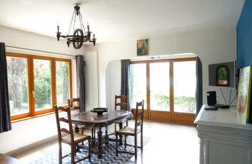 Pollieu House | Maison du Buis doré