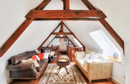 Saint-Leon-sur-Vezere House | Maison en pierre au pied de La Vézère, pour 6