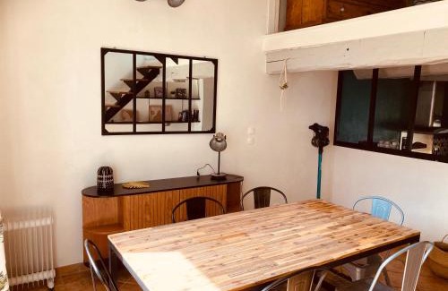 Seyssel House | Maison en pierre de70 m2 au cœur d’un hameau